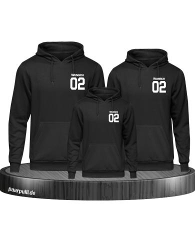 Familien Hoodies bedruckt mit Wunschnamen und Wunschzahl in schwarz weiß Familien Hoodies bedruckt mit Wunschnamen und Wunschzahl in schwarz weiß