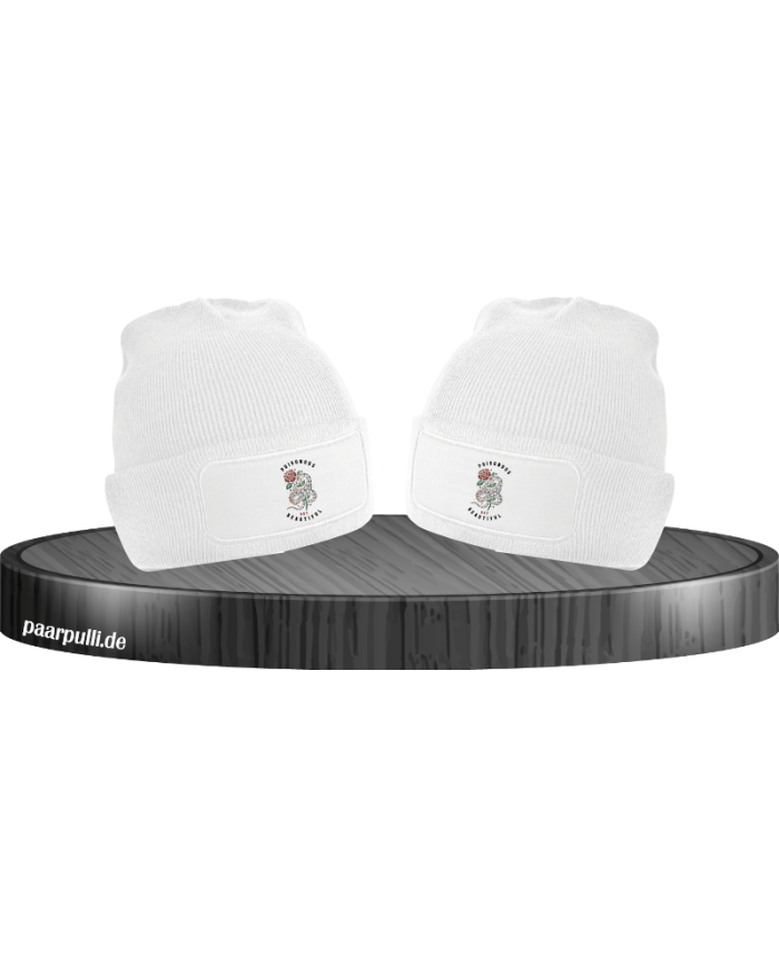 Poisonous but Beautiful Mützen