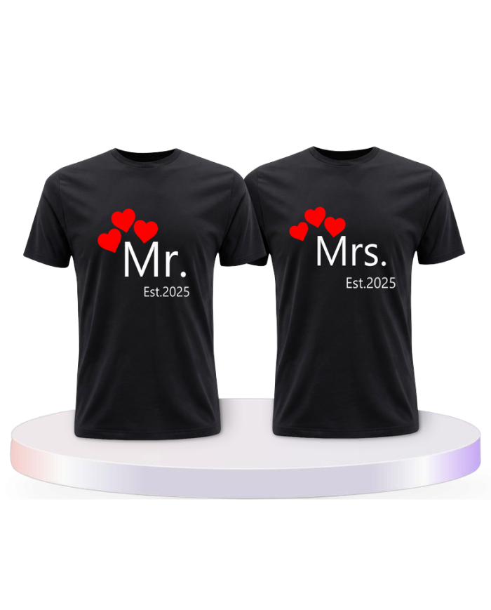 Mr. and Mrs. auf mit Wunschjahr Couple T-Shirts kaufen | Paarpulli