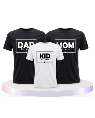 Dad Mom und Mini mit Wunschjahr als Familienset T-Shirts | Paarpulli