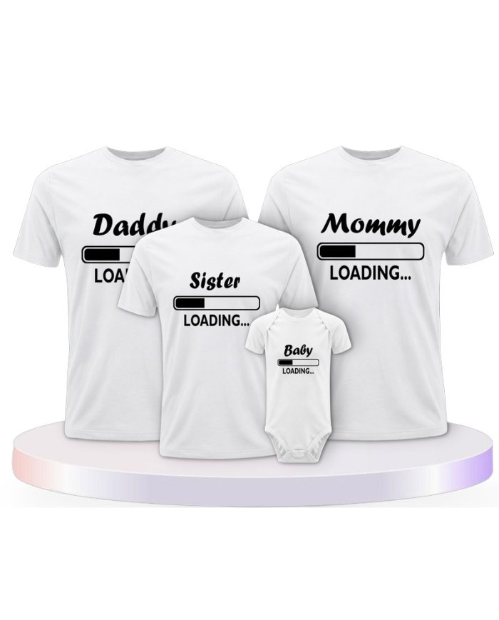 Daddy Mommy Kind und Baby Loading Familien T-Shirts | Paarpulli