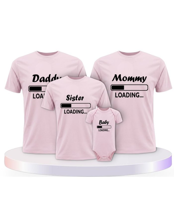 Daddy Mommy Kind und Baby Loading Familien T-Shirts | Paarpulli