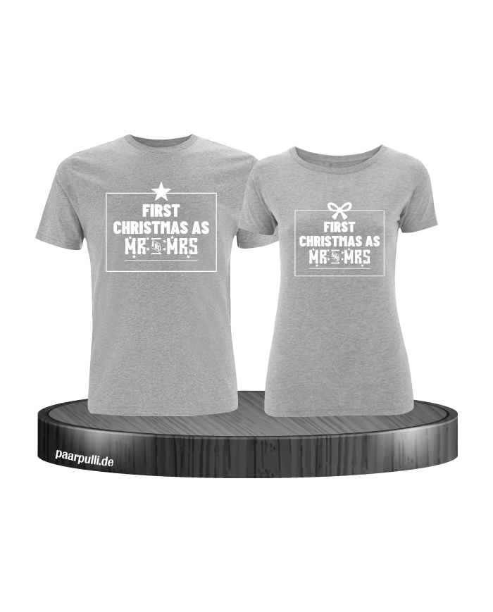 First Christmas as Mr and Mrs Weihnachten Partnerlook T-Shirts in grau