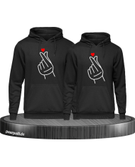 Hände mit Herz Hoodies in schwarz