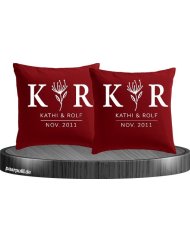 Kissenbezugs Set mit Wunschname, Datum und Blumen Aufdruck. Set