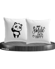 Kissenbezüge mit "Just Smile and be Happy" Aufdruck und wütendem Panda Design. Set
