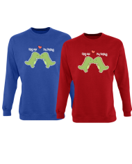 Hug Me I'm Trying Sweatshirt blau rot